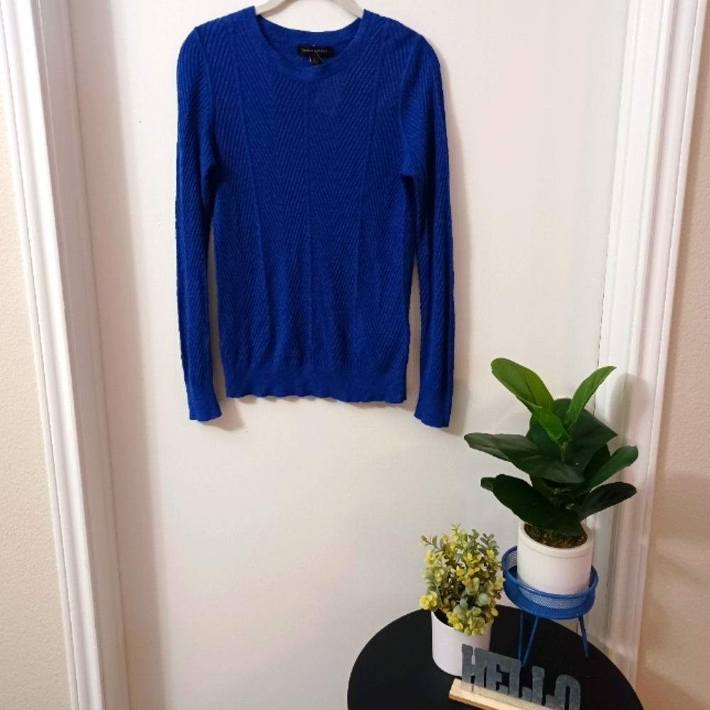 Banana Republic sweater